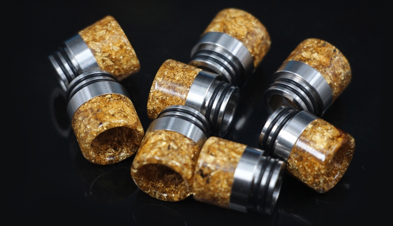 810 Wide Bore SS+Dollar Resin Drip Tip 810 Wide Bore SS+Dollar Resin Drip Tip
